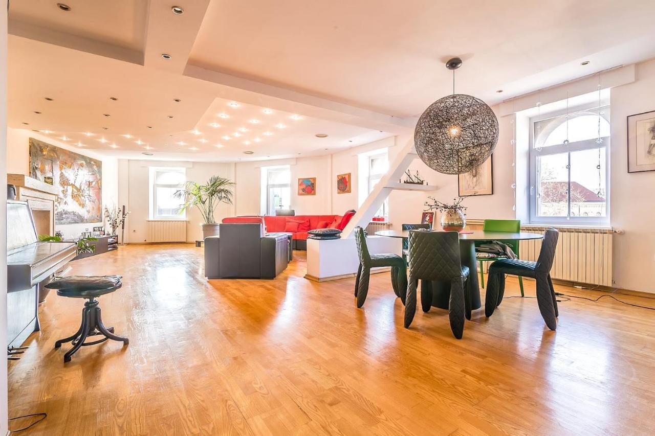 Modern City-Centre Penthouse With Spectacular Views / 135Sqm 자그레브 외부 사진